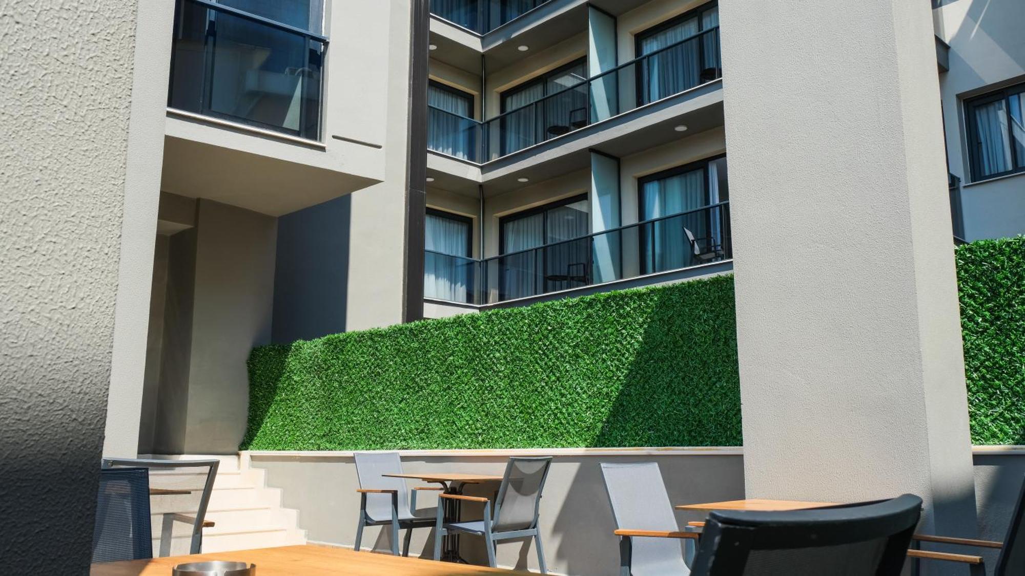 Otel Myway Deluxe Alsancak 4*
